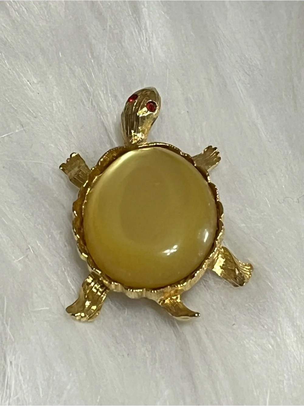 Vintage JJ Moonglow Turtle Brooch